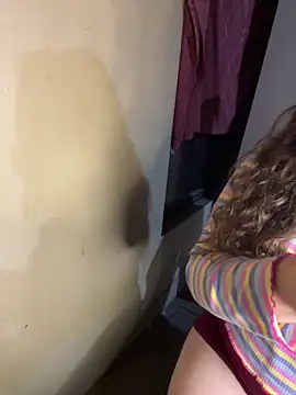 ParejaSutra69 online show from 04/21/26, 05:14