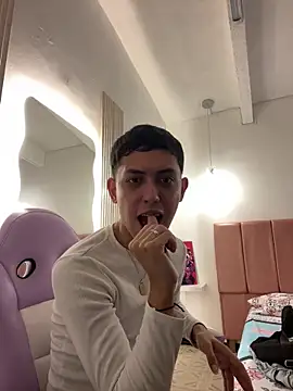 Iamcami  online show from 02/23/26, 06:49