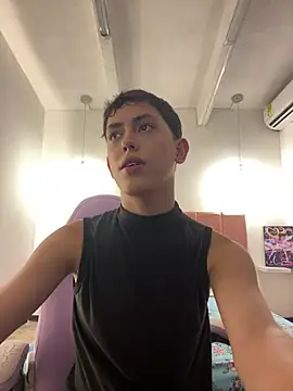 Iamcami  online show from 03/04/26, 06:58