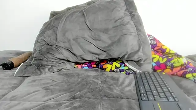 Sarah sumemers online show from 03/11/26, 09:32