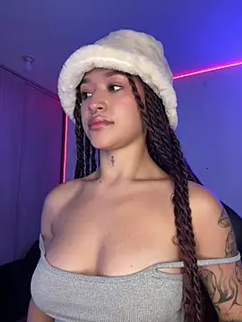 crystal dlun online show from 03/16/26, 03:16