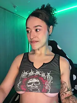 crystal dlun online show from 03/30/26, 07:48