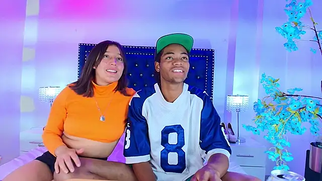 Cristal and luke online show from 01/16/26, 03:54