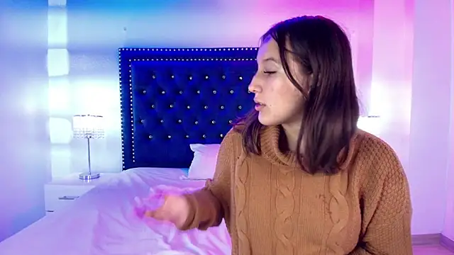 Cristal and luke online show from 04/14/26, 03:34