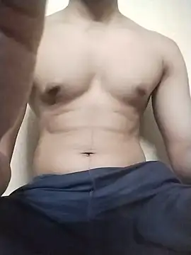 Snapshot of desiBig_dick chatting on 06/28/26, 12:00 desiBig dick online show from 06/28/26, 12:00