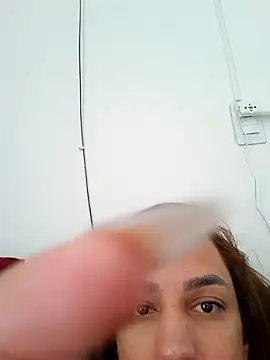 ofjuliaa online show from 01/15/26, 02:21