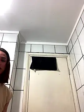 ofjuliaa online show from 01/16/26, 04:16