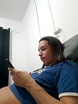 ofjuliaa online show from 06/07/26, 02:59