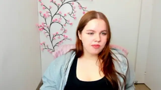 Kitty Mia Kitty online show from 02/01/26, 07:40