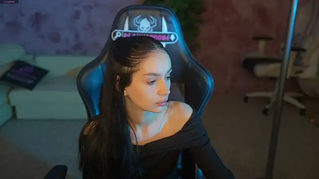 Mila Rose054 online show from 06/03/26, 04:48