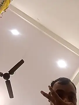 piryasharma005 online show from 01/08/26, 01:46