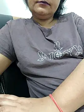 piryasharma005 online show from 05/09/26, 06:57