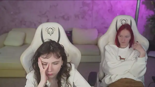 Snapshot of Orly_flame chatting on 03/04/26, 07:31 Orly flame online show from 03/04/26, 07:31