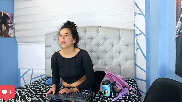 eimy hot19 online show from 01/11/26, 02:00