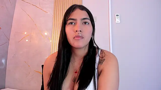 AlanaBlair  online show from 02/02/26, 07:34