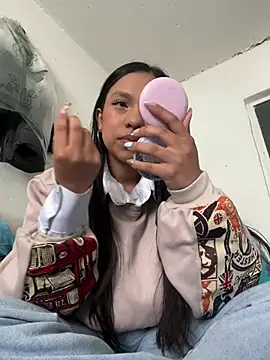 DulceRouss  online show from 03/08/26, 04:33