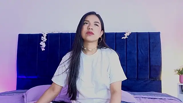 DulceRouss  online show from 04/13/26, 12:21