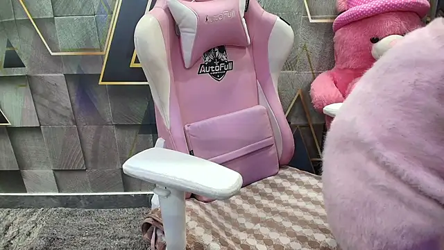 NymphoIsLive online show from 04/16/26, 05:25