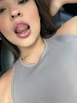 SofiaGomez444 online show from 04/04/26, 05:21