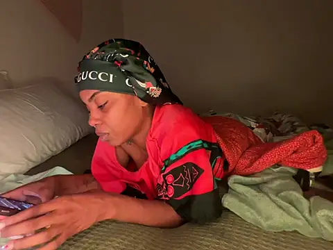 oshun6360 online show from 04/21/26, 01:29