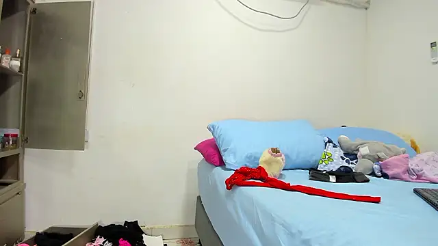 vennuss19 online show from 03/22/26, 08:34