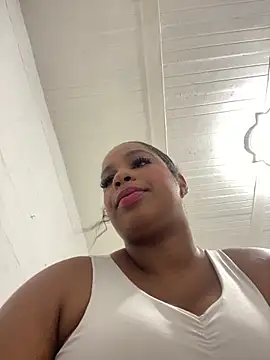 Snapshot of NataliaMillers chatting on 02/25/26, 06:12 NataliaMillers online show from 02/25/26, 06:12