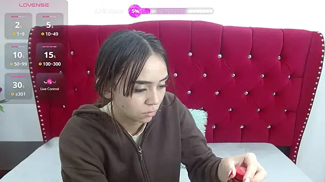 sofiaspring online show from 05/25/26, 04:13