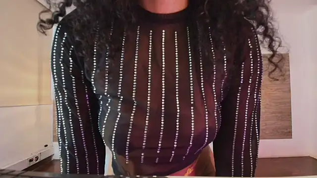 Ellie-Alves online show from 04/08/26, 04:29