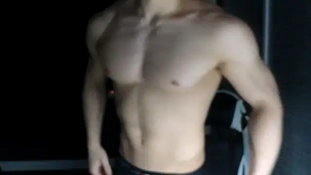 Snapshot of madisonboy chatting on 01/16/26, 10:58 madisonboy online show from 01/16/26, 10:58