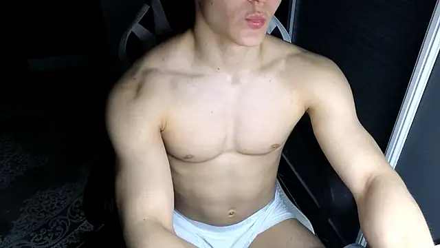 Snapshot of madisonboy chatting on 02/03/26, 10:04 madisonboy online show from 02/03/26, 10:04