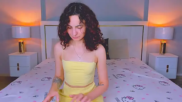 Snapshot of RIANA_SI chatting on 07/08/26, 08:35 RIANA SI online show from 07/08/26, 08:35