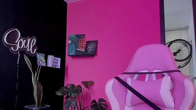 azula lillet online show from 04/18/26, 02:54