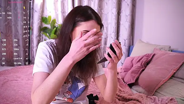 Ruby blossom  online show from 02/06/26, 08:56