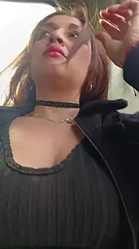 Alejandra N online show from 05/30/26, 01:52