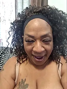 Big Booty Bonnie online show from 05/19/26, 04:46