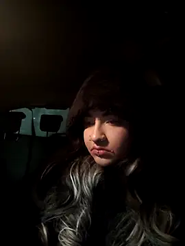 RoseNubble online show from 02/17/26, 01:13