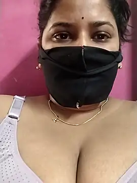 pinkisaha75 online show from 04/21/26, 12:45