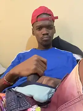 BigAndBeaut online show from 03/10/26, 07:46