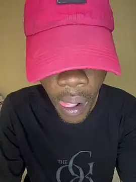 BigAndBeaut online show from 04/02/26, 08:01