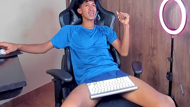 neitan miller  online show from 03/28/26, 01:54