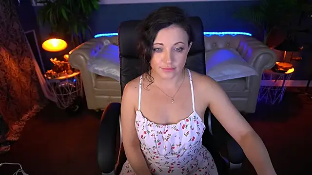 Dafni Monn online show from 06/09/26, 05:41