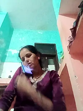 Snapshot of Hasmi_hot09 chatting on 05/12/26, 12:41 Hasmi hot09 online show from 05/12/26, 12:41