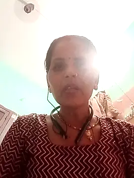 Snapshot of Hasmi_hot09 chatting on 05/16/26, 05:01 Hasmi hot09 online show from 05/16/26, 05:01