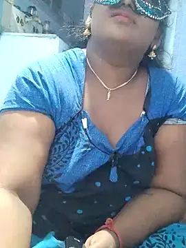 divyasree1431 online show from 01/13/26, 06:57