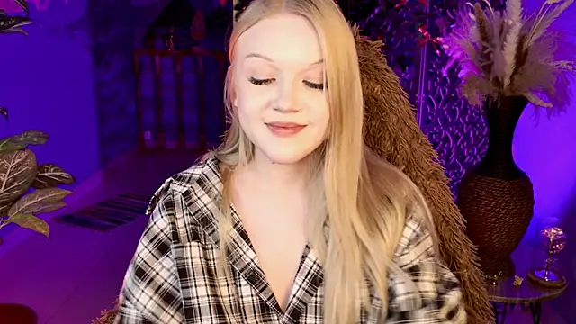 ChloeWhite online show from 03/12/26, 11:38