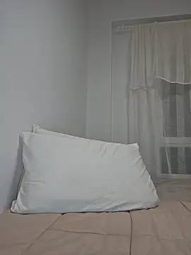 Snapshot of Angelmoon04 chatting on 06/21/26, 03:31 Angelmoon04 online show from 06/21/26, 03:31
