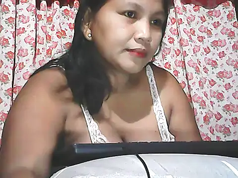 Snapshot of Hot_zerah05 chatting on 01/08/26, 08:16 Hot zerah05 online show from 01/08/26, 08:16