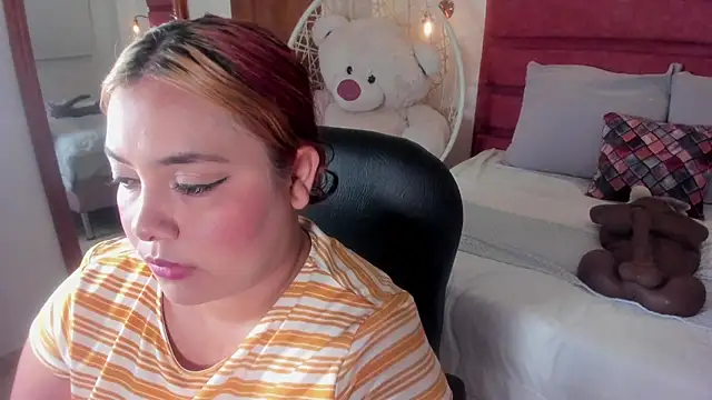 tatikanyx online show from 03/28/26, 12:27