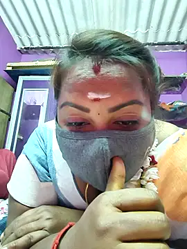 Tamil Hot Priya online show from 03/06/26, 10:34