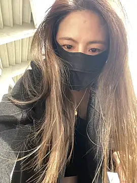 mi-ki1314 online show from 02/22/26, 02:56